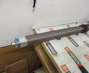 пневмоцилиндр 
 Zylinder ISO 15552,
Kolbenstange Verchromt D=40mm
Hub=700mm,
Ausgelegt für Feststelleinheit mit
Kolbenstangenüberstand nach ISO
Magnetausführung Univer